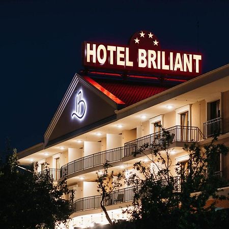 Briliant Hotel Cluj-Napoca Esterno foto