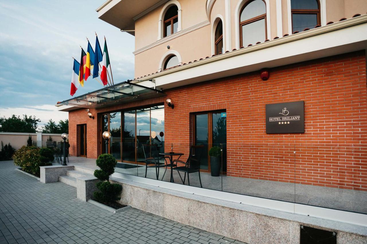 Briliant Hotel Cluj-Napoca Esterno foto